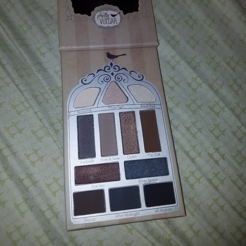 Pretty Vulgar Nightingale Smokey Eyeshadow Palette